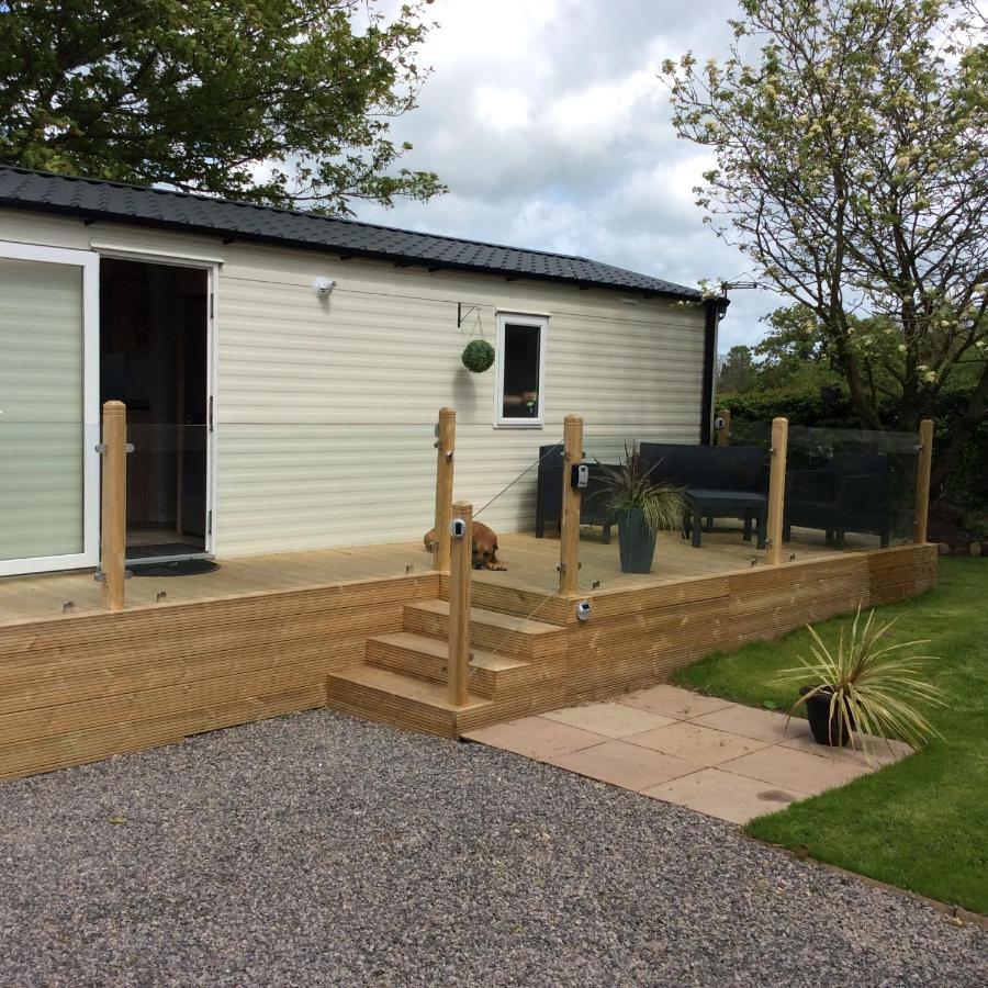 Lake District Cumbria Gilcrux Solway Firth Cabin Wigton Exterior photo